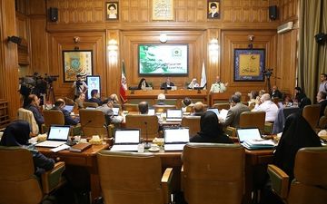  مسجدجامعی یا هاشمی؛ صندلی ریاست شورای شهر تهران به چه کسی می‌رسد؟