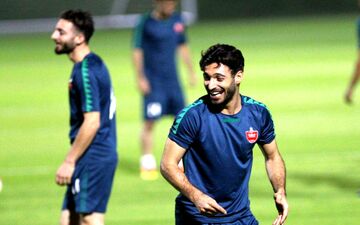 ستاره پرسپولیس مشکلی برای بازی با پاختاکور ندارد