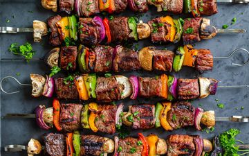 راز پخت یک کباب چنجه مجلسی: طرز تهیه و نکات کلیدی