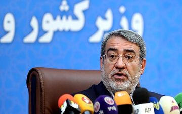 وزیر کشور:در آستانه موج جدید بارندگی‌ها تدابیر لازم برای همه استان‌ها اندیشیده شده است