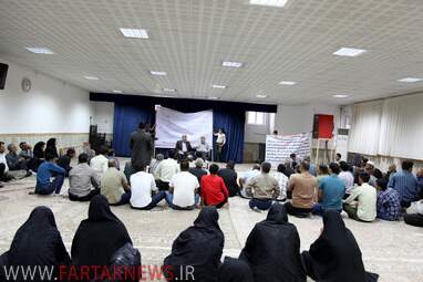 تجمع اهالی روستای ده‌کبود در بیت امام جمعه کرمانشاه و پیگیری  دکتر علیرضا شهرستانی به روایت تصویر