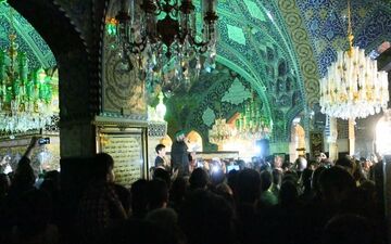 سوریه - عزاداری شب عاشورا در حرم حضرت رقیه (س) + عکس