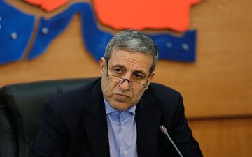 نظام اداری بازنگری شود/ دستگاه‌های نظارتی اجازه ریسک را گرفته‌اند