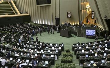 مجلس در هفته آینده روزهای دوشنبه، سه‌شنبه و چهارشنبه جلسه علنی خواهد داشت