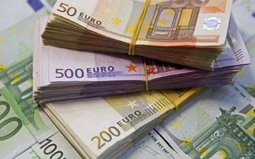 افزایش قیمت یورو و پوند/ ثبات نرخ دلار