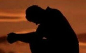 از همسرم غافل شدم تا اینکه او را در حال خنده‌های شیطانی با مرد غریبه دیدم
