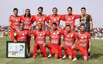  رونمایی از 11 بازیکن تراکتور مقابل نفت 