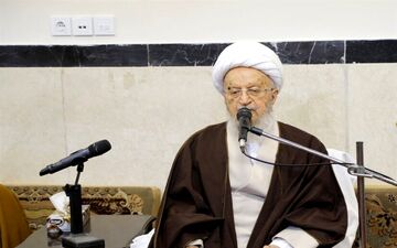 هشدار آیت‌الله مکارم‌شیرازی درباره گرانی حج و محروم شدن مردم/ سفر حج باید کوتاه‌تر شود