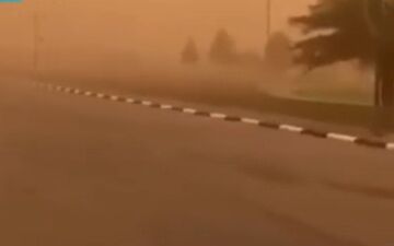 طوفان گرد و غبار شدید در حفار البطین عربستان سعودی + ویدئو