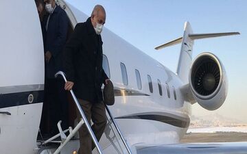 وزیر کشور وارد یزد شد