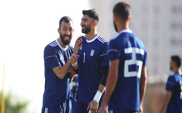 رابطۀ گرم و سؤال‌برانگیز ستارۀ پرسپولیس با استقلالی‌ها + عکس