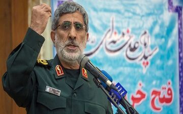 سردار قاآنی: می دانیم با آمریکا که چیزی جز زبان زور نمی فهمد چگونه باید صحبت کنیم