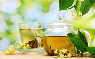 چند دمنوش ساده خانگی برای کنترل استرس و اضطراب
