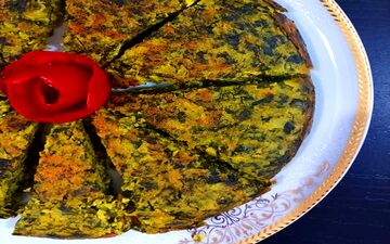 طرز تهیه کوکو اسفناج؛ غذایی خوشمزه و مقوی