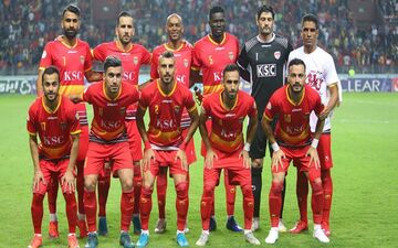 بازیکنان تیم فوتبال فولاد شارژ مالی شدند
