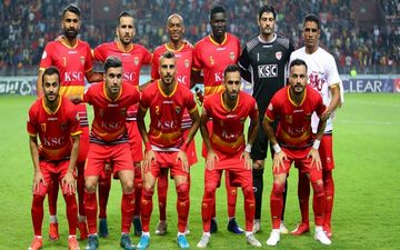 بازیکنان تیم فوتبال فولاد شارژ مالی شدند