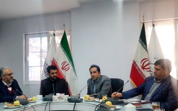 صحبت‌های جوانان معترض را بشنوید تا این قضایا دوباره تکرار نشود/ فعال رسانه‌ای باید فارغ از هر نوع کنشگری سیاسی باشد
