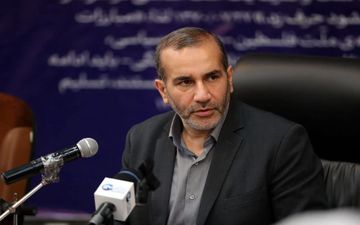 احداث سه چمن مصنوعی هدیه استاندار کرمانشاه به مردم ثلاث باباجانی

