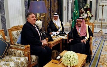 پامپئو با ملک سلمان ملاقات کرد/طرح نقشه راه ۳ بندی آمریکا برای عربستان