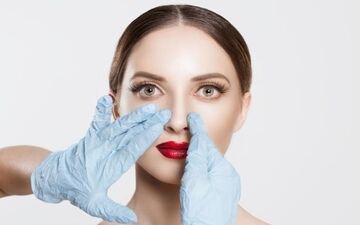 چگونه مدل بینی منگنه ای را ترمیم کنیم؟