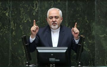 ظریف: ایران آمادگی هرگونه اقدام متناسب با تصمیمات آمریکا درباره برجام را دارد