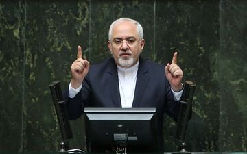 ظریف: ایران آمادگی هرگونه اقدام متناسب با تصمیمات آمریکا درباره برجام را دارد