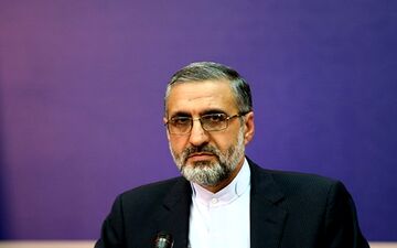 استعفای لاریجانی صحت ندارد و دروغ است!