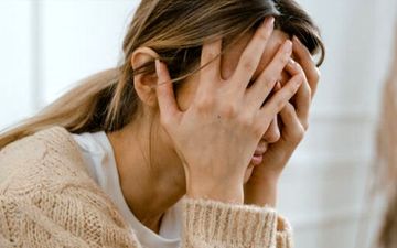 چرا نباید علائم افسردگی را نادیده بگیریم؟