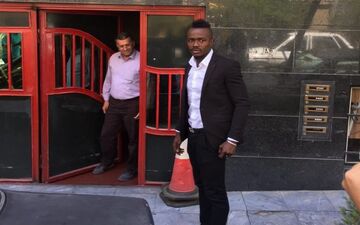  منشا در پرسپولیس ۹۰ می‌پوشد
