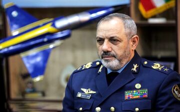 واکنش وزیر دفاع به سوالی درباره شلیک موشک هایپرسونیک‌ به سوی اسرائیل