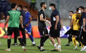 اتفاق ناگوار برای دروازه بان استقلال/ رشید مظاهری زود فیکس شد!