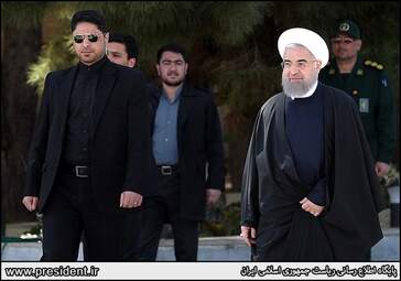 حواشی سفر روحانی به زاهدان + تصاویر
