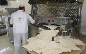 قیمت نان در اهواز فعلاً ثابت می‌ماند 
