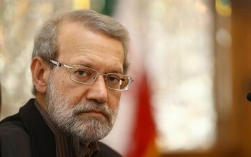 رئیس مجلس از آیت‌الله امینی عیادت کرد