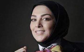 خانم مجری تلویزیون در کنار همسر رستوران دارش