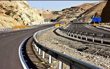 عملیات اجرایی قطعه چهارم جاده پلدختر به خرم آباد آغاز شد
