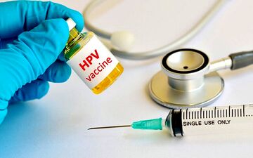 بهترین سن برای تزریق واکسن پاپیلوما