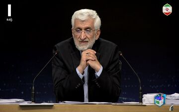 جلیلی: رئیس جمهور باید قبلا مسائل را فهمیده باشد نه اینکه بگوید باید آزمون و خطا کنم! + ویدئو
