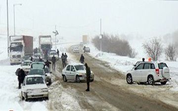  یک کشته و 16 زخمی در سه حادثه جاده ای دوم فروردین/ مسمومیت 5 نفر با گاز 