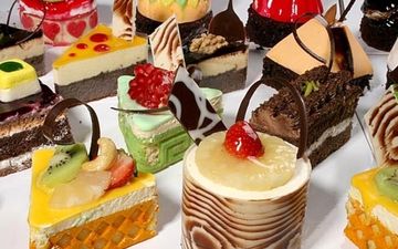 رنگ های مصنوعی را می شود خورد؟

