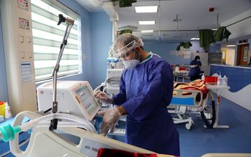 کاهش ٥درصدی آمار بستری مبتلایان کرونا در مراکز درمانی پایتخت
