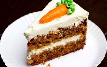طرز تهیه کیک هویج و گردو| این کیک رو حتما امتحان کنید!