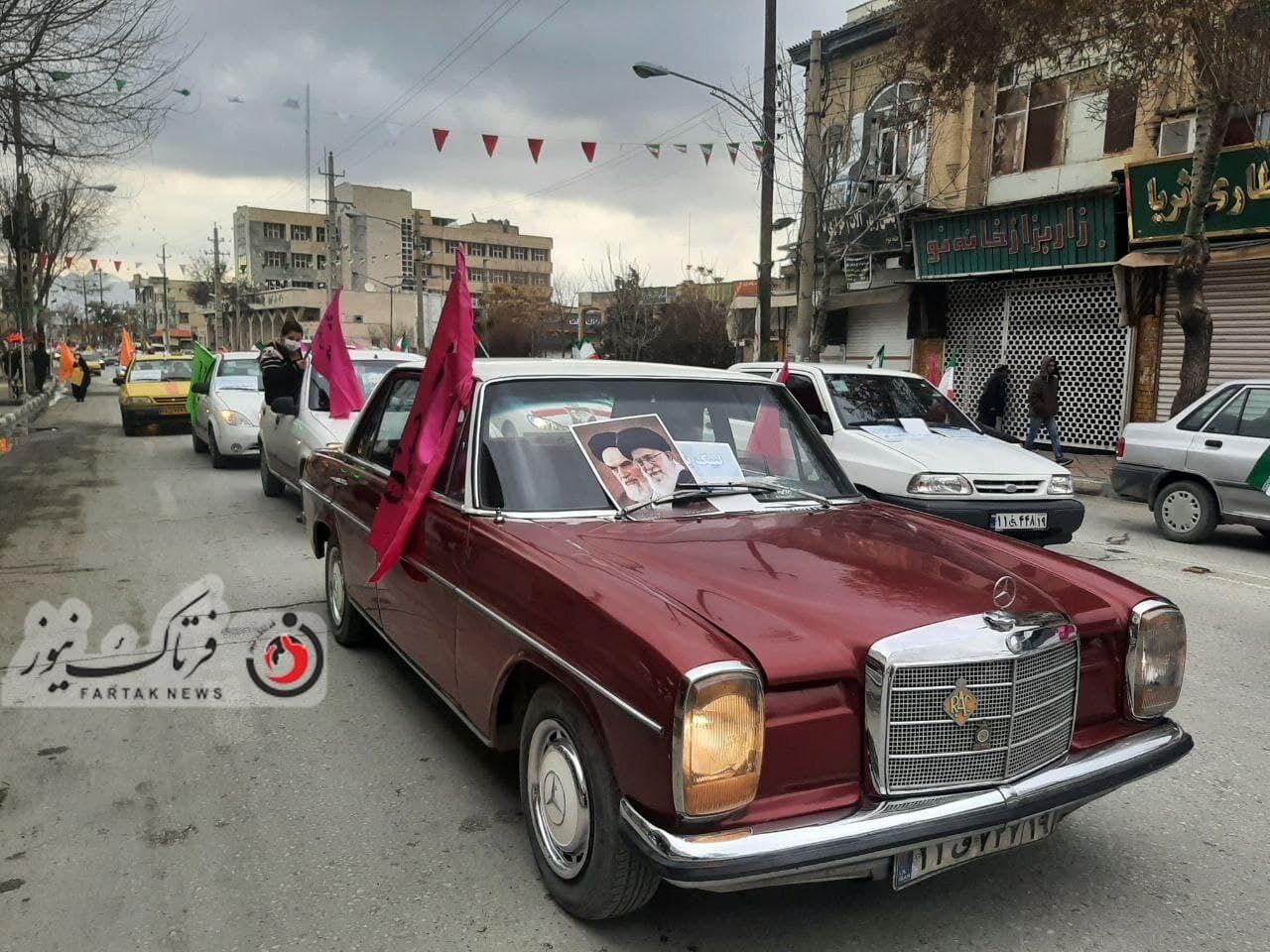 گزارش تصویری/ حضوری پر اقتدار از مردم کرمانشاه در راهپیمایی۲۲ بهمن