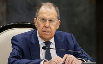 لاوروف: روسیه، دخالت انگلیس در حملات کی‌یف به مسکو را جنگ می‌داند