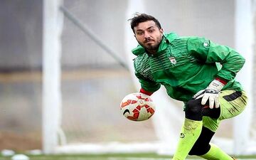 درام تلخ برای گلر پرسپولیسی ؛ پارگی رباط ستاره محبوب پرسپولیسی ها؟!