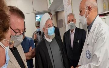 روحانی به بیمارستان رفت!