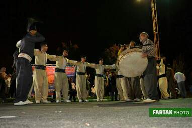 برپایی جشنواره گردشگری خوراک کرمانشاهی و شب‌های نیلوفری در شهر بازی