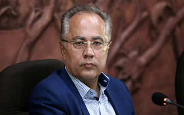 فوری/ پزشکیان شهرام دبیری را از سمت معاونت پارلمانی رئیس جمهور برکنار کرد