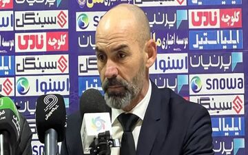  خمز: ملیت مهم نیست باید برای تیم ملی ایران مربی خوبی انتخاب شود/ تا وقتی من هستم رضایی به تراکتور بازنمی‌گردد 