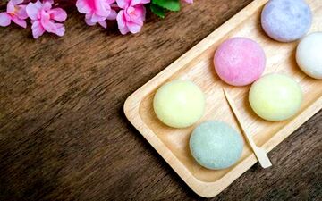 موچی چیست | معرفی و طرز تهیه این شیرینی ژاپنی | این دسر این روزا مد شده، بیا یادت بدم چطوری درستش کنی!